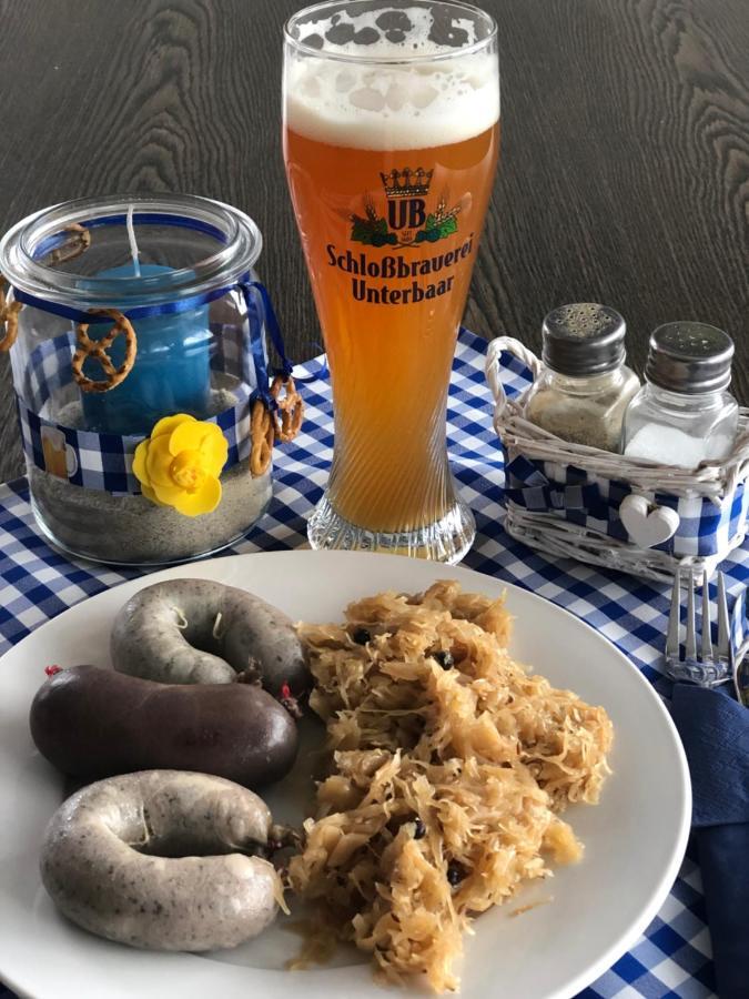 Hotel-Gasthof Deutschmeister Donauwörth エクステリア 写真