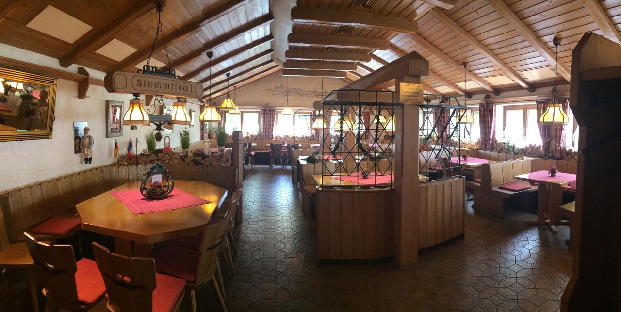 Hotel-Gasthof Deutschmeister Donauwörth エクステリア 写真